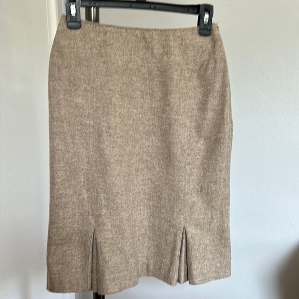 Banana Republic Tan Pleated Pencil Skirt for Work